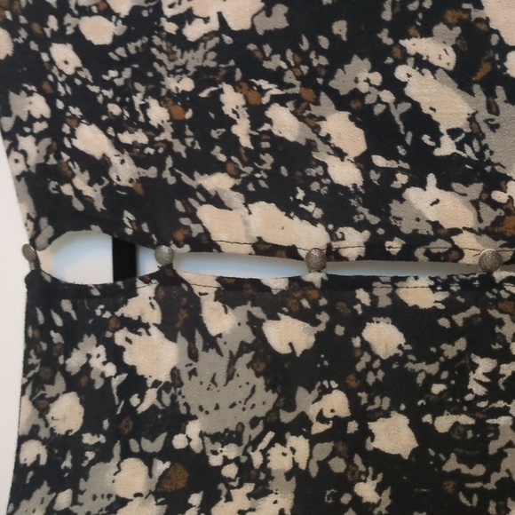 Free people Abstract Print Boho Beachy Romantic ruffled romper Sz m Vacation - Picture 8 of 10